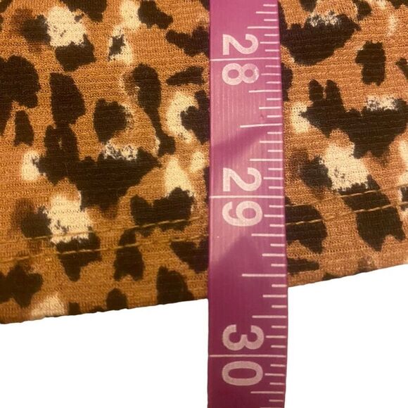Ava & Viv Leopard Animal Print Long Sleeve Flowy Top Size 2X - Picture 14 of 14